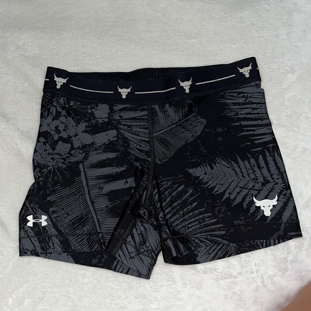 Under armour heat gear spandex size medium